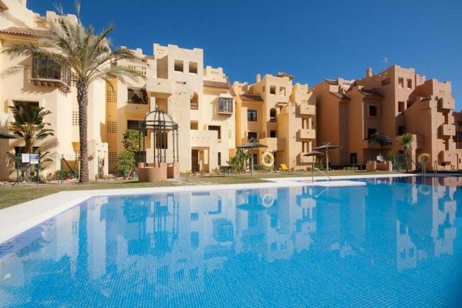 Duquesa Village Property مانيلفا المظهر الخارجي الصورة