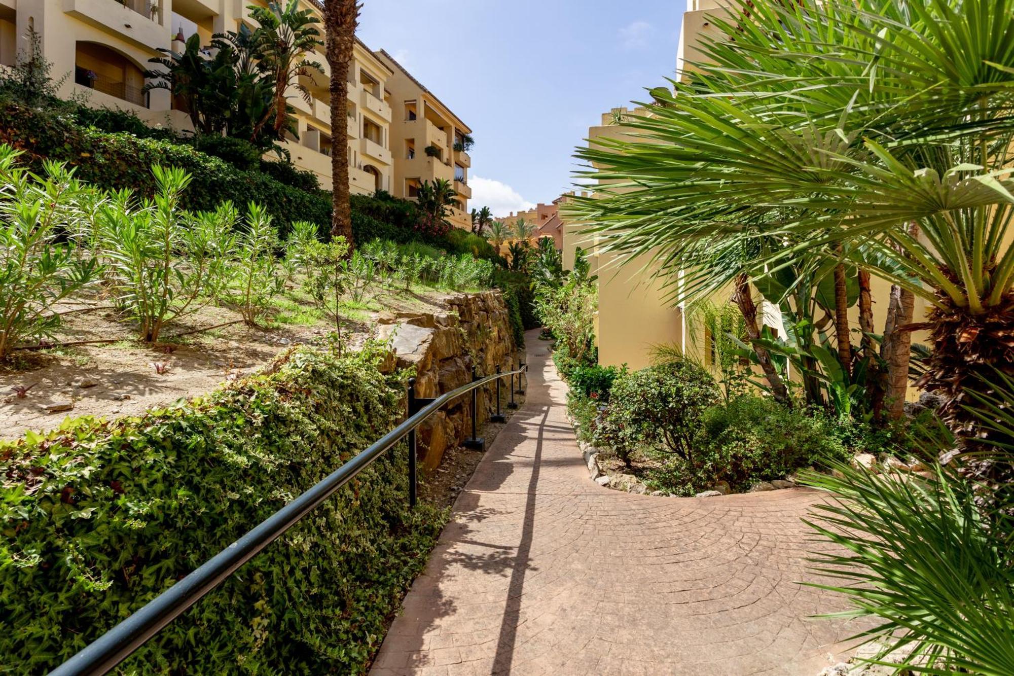 Duquesa Village Property مانيلفا المظهر الخارجي الصورة