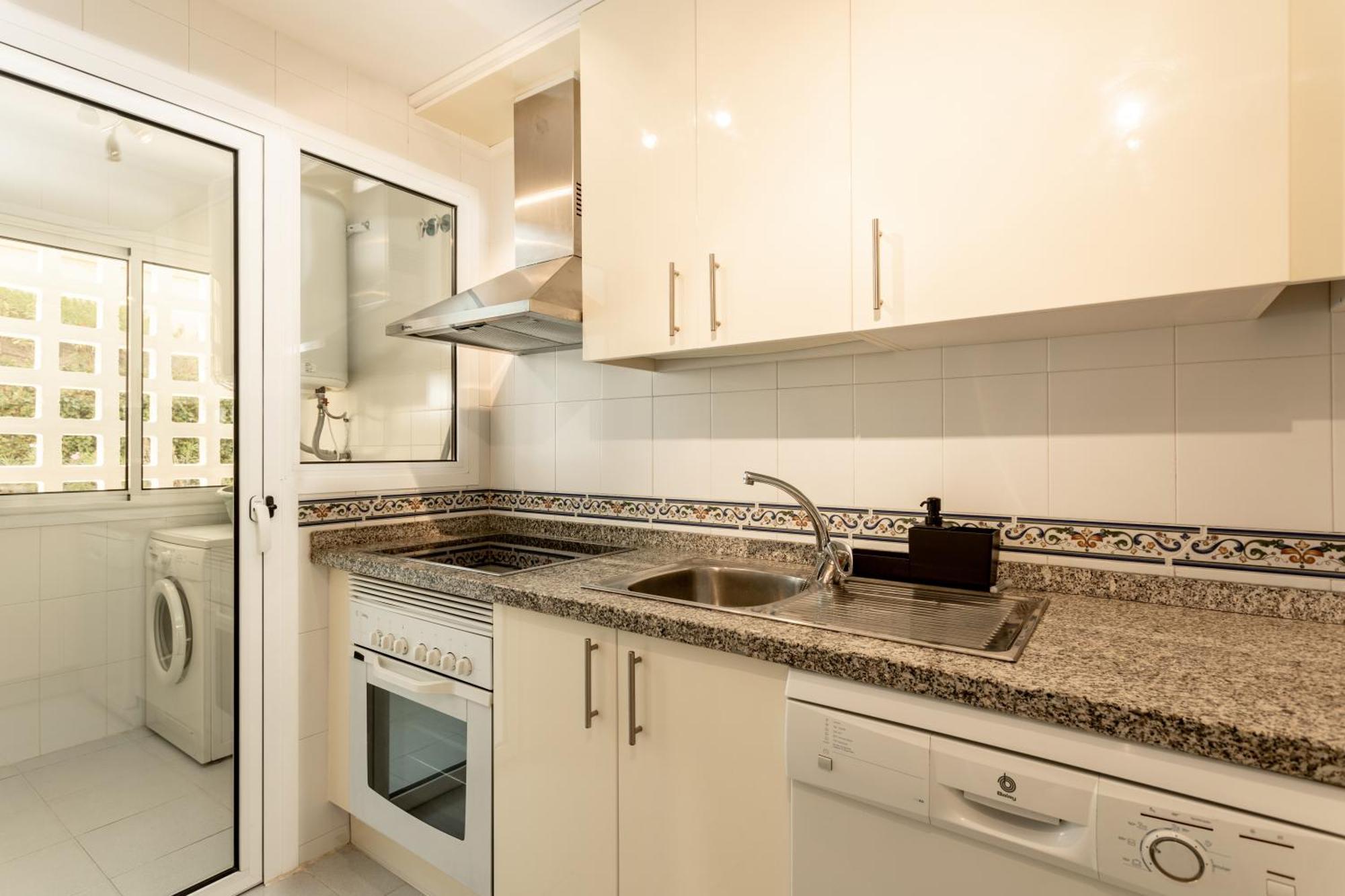 Duquesa Village Property مانيلفا المظهر الخارجي الصورة